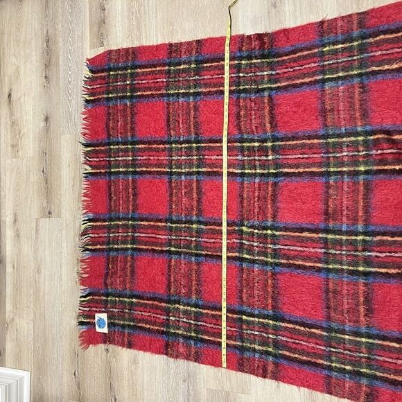 Vintage retro Mohair Montrose Wool Green Red Yellow 65x50 blanket 40s 50s 60s - Picture 4 of 4